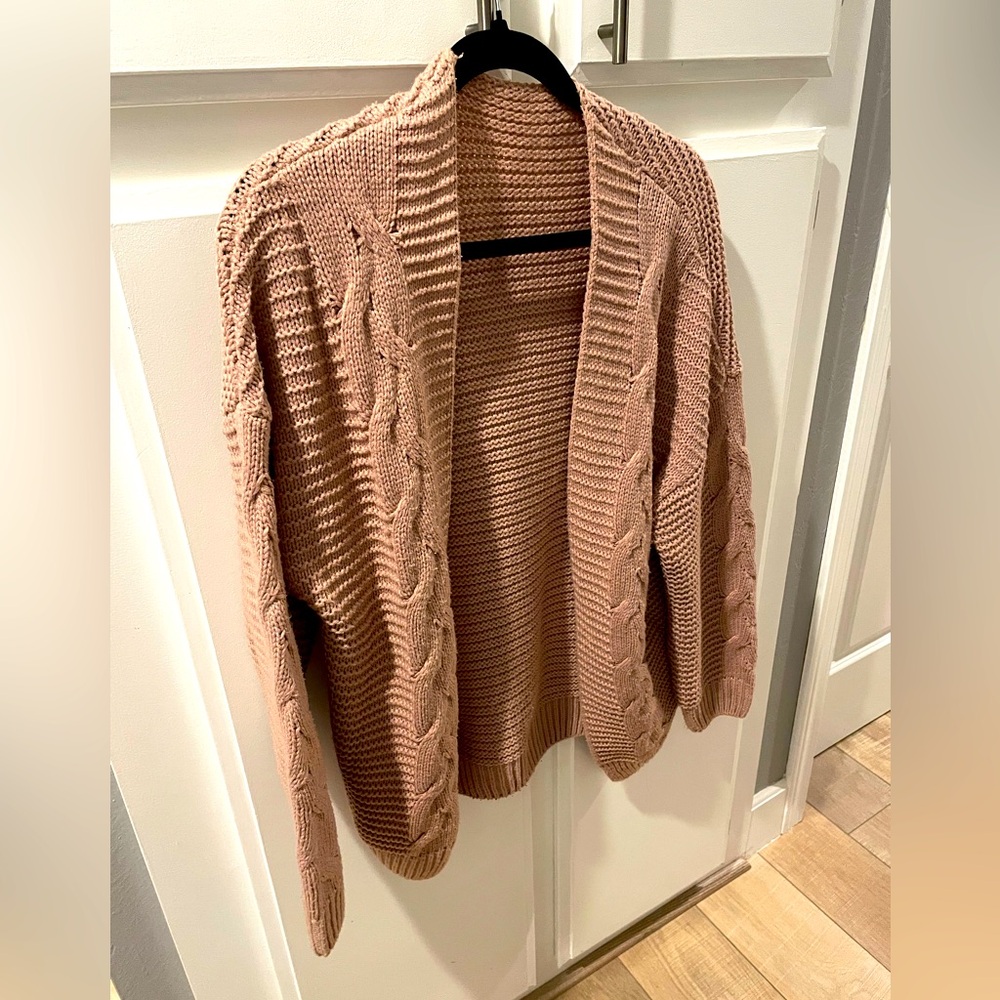 Cozy Cable Knit Cardigan Sweater Open Front, Size S